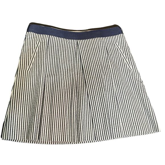 Banana Republic Women's Lined Skirt Sz 8 Denim Blue Seersucker Pleated Pockets - Picture 1 of 10